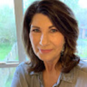 Meet your Posher, Beverly